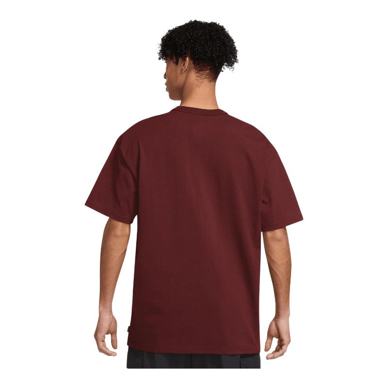 Nike NSW Premium Essential Sustainable Tee - Red/Gold