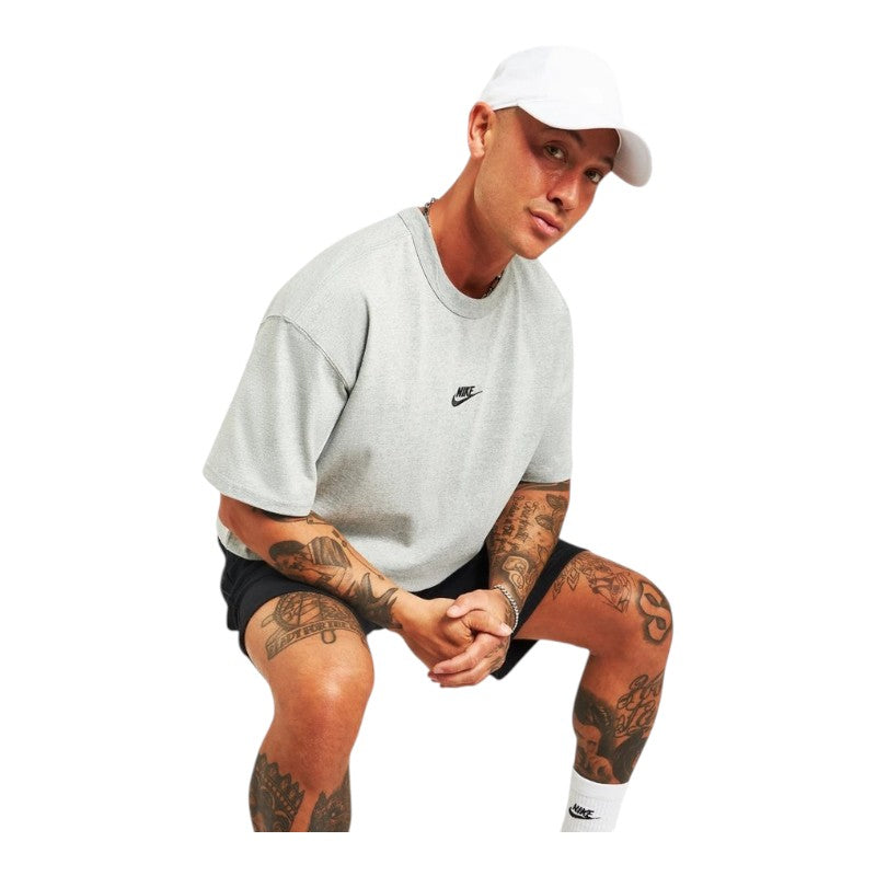 Nike Premium Essential Sustainable Tee - Grey